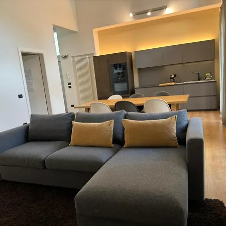 Lovely Loft & Flat شقة ميناجيو