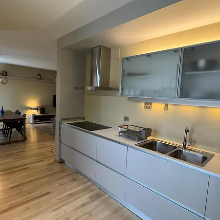 Lovely Loft & Flat شقة *
